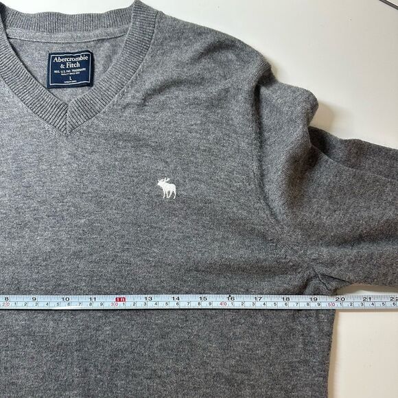 Abercrombie & Fitch Men Sweater Gray V Neck Wool Cotton Blend L Old Money Casual - Picture 7 of 10